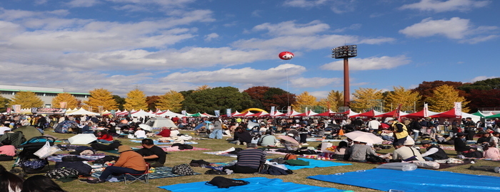 えびな市民まつり陸上競技場の様子