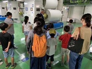 株式会社毎日新聞首都圏センター海老名工場写真