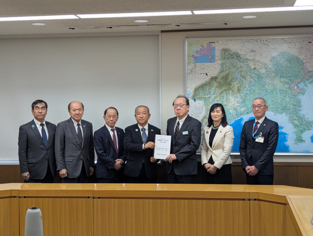 要望活動の様子の画像